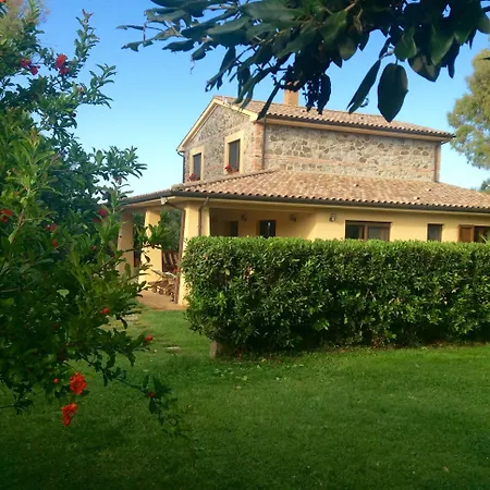 Bed & Breakfast Monte Di Bu 3*